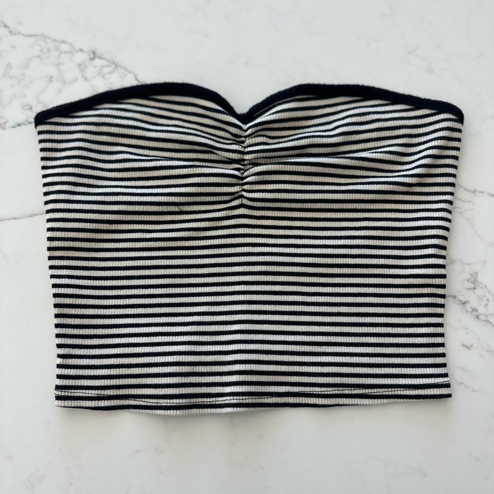 BP. Stripped tube top
